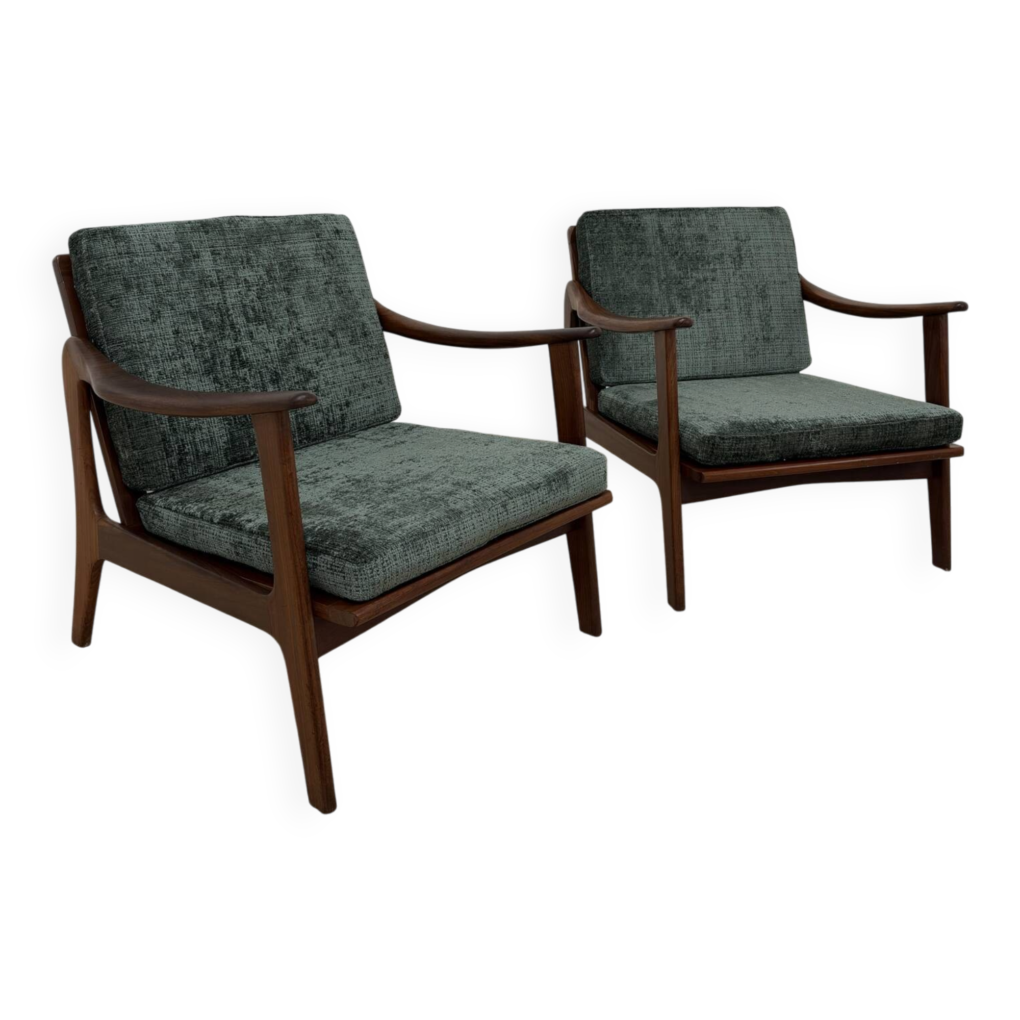 Pair of vintage Scandinavian armchairs – 1960s/70s