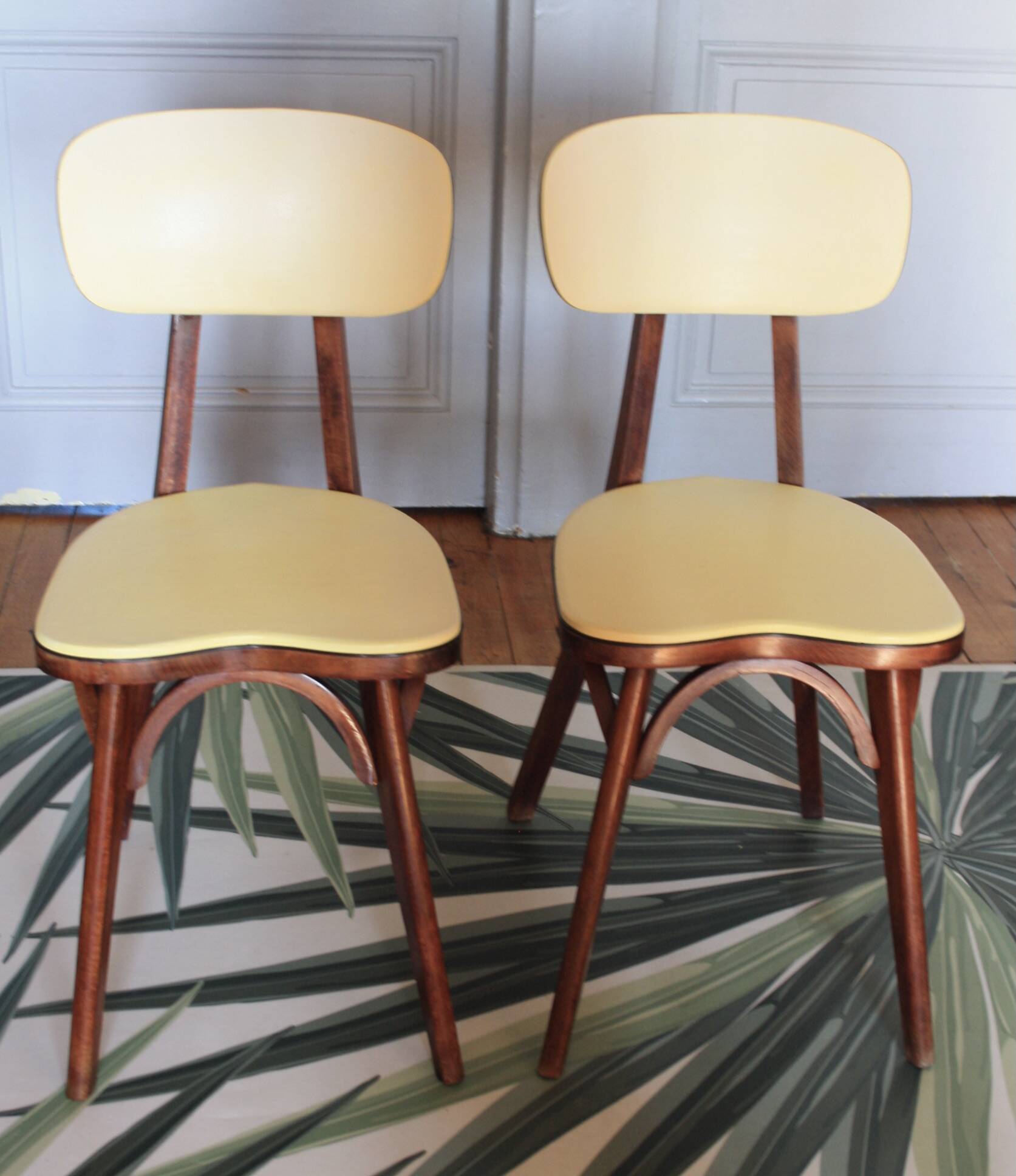 Baumann yellow heart chairs