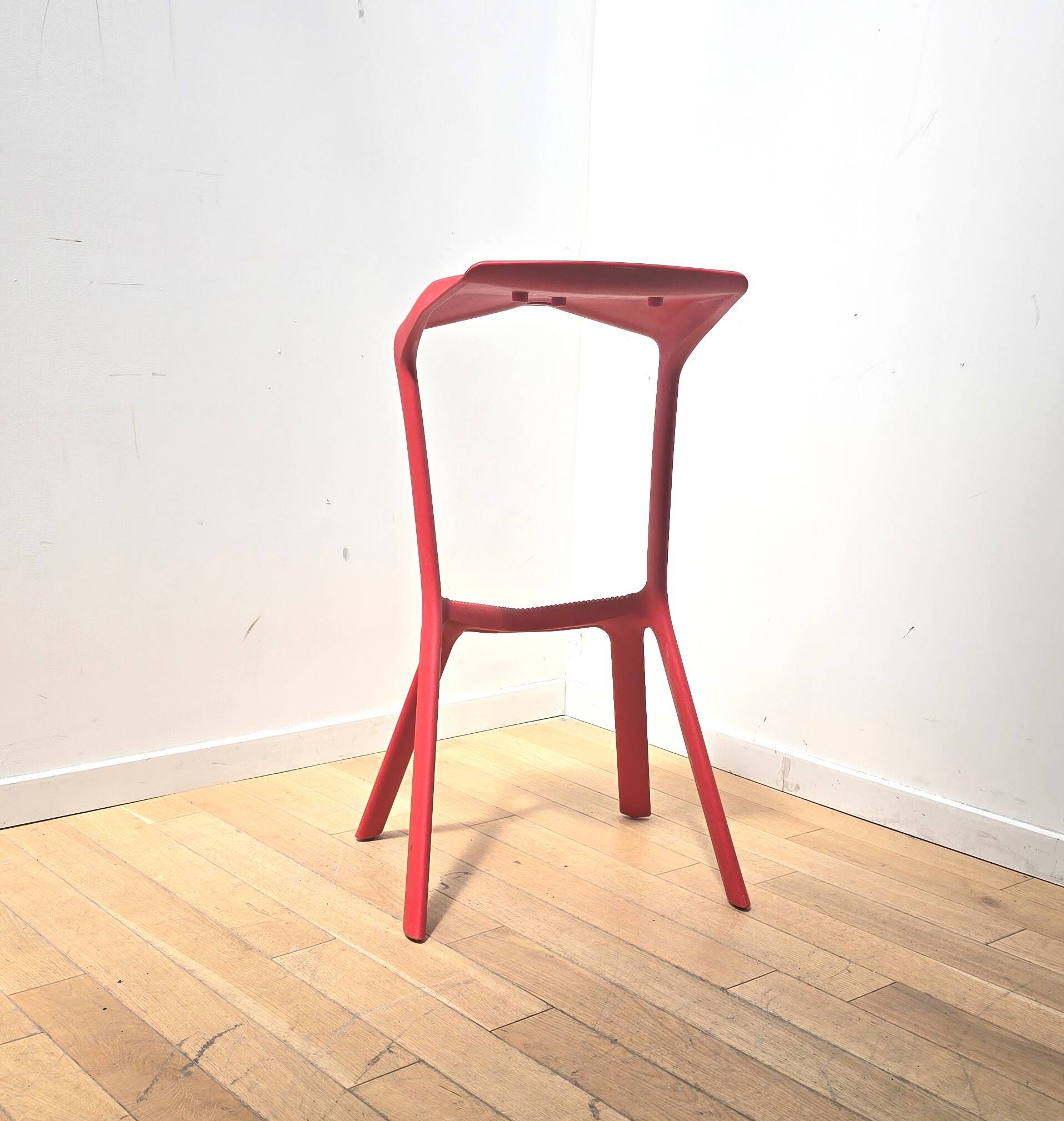 Prank Bar Stool, Miura