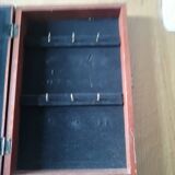 Marine wall wall key box