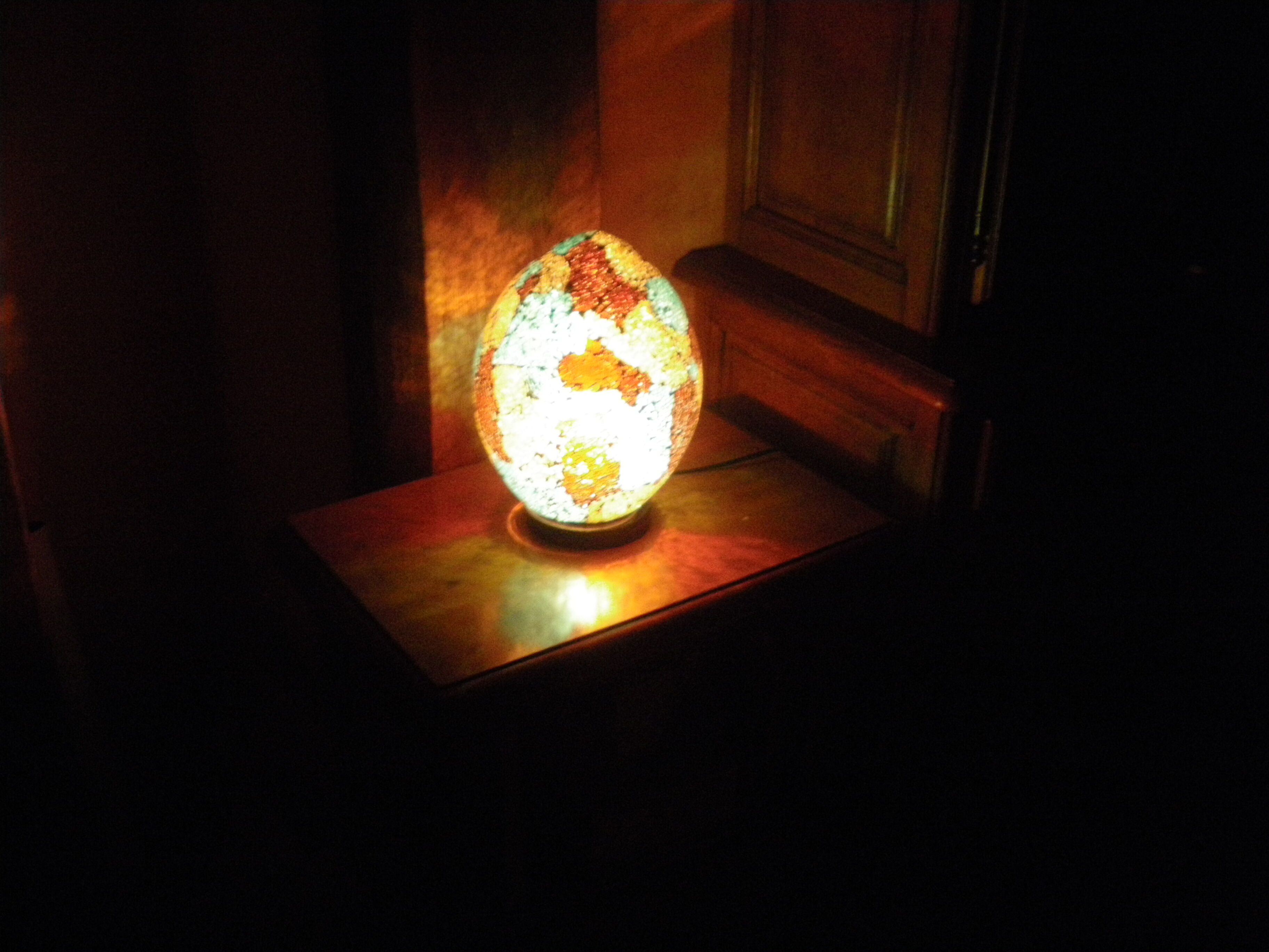 Mosaic egg lamp
