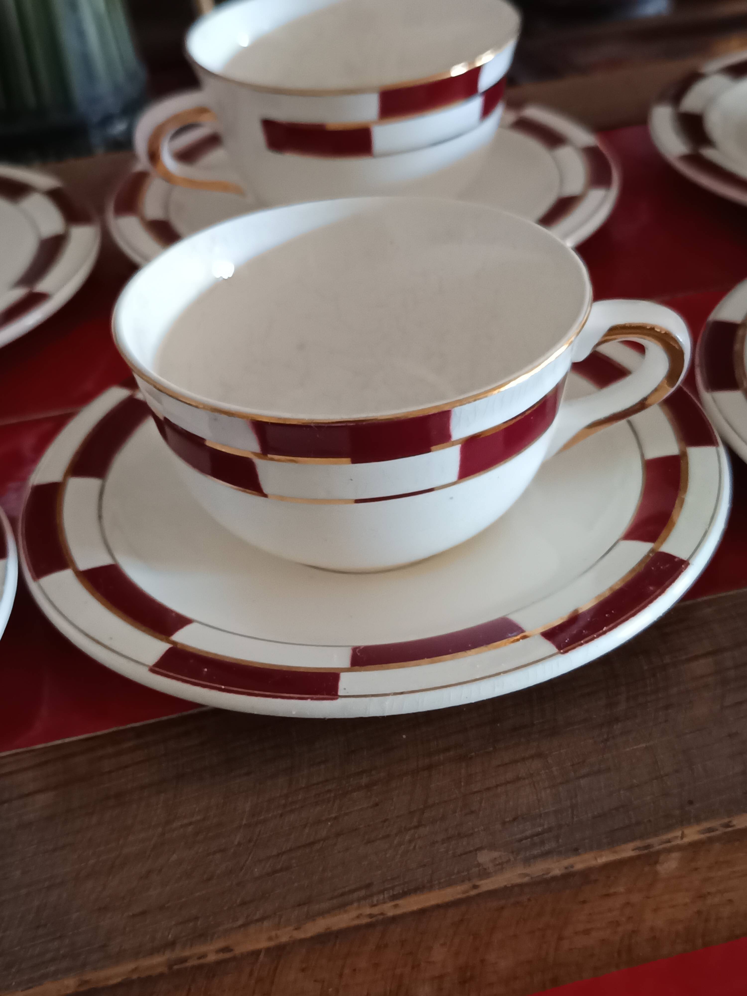 10 vintage coffee cups and 9 saucers, Salins earthenware, 1950