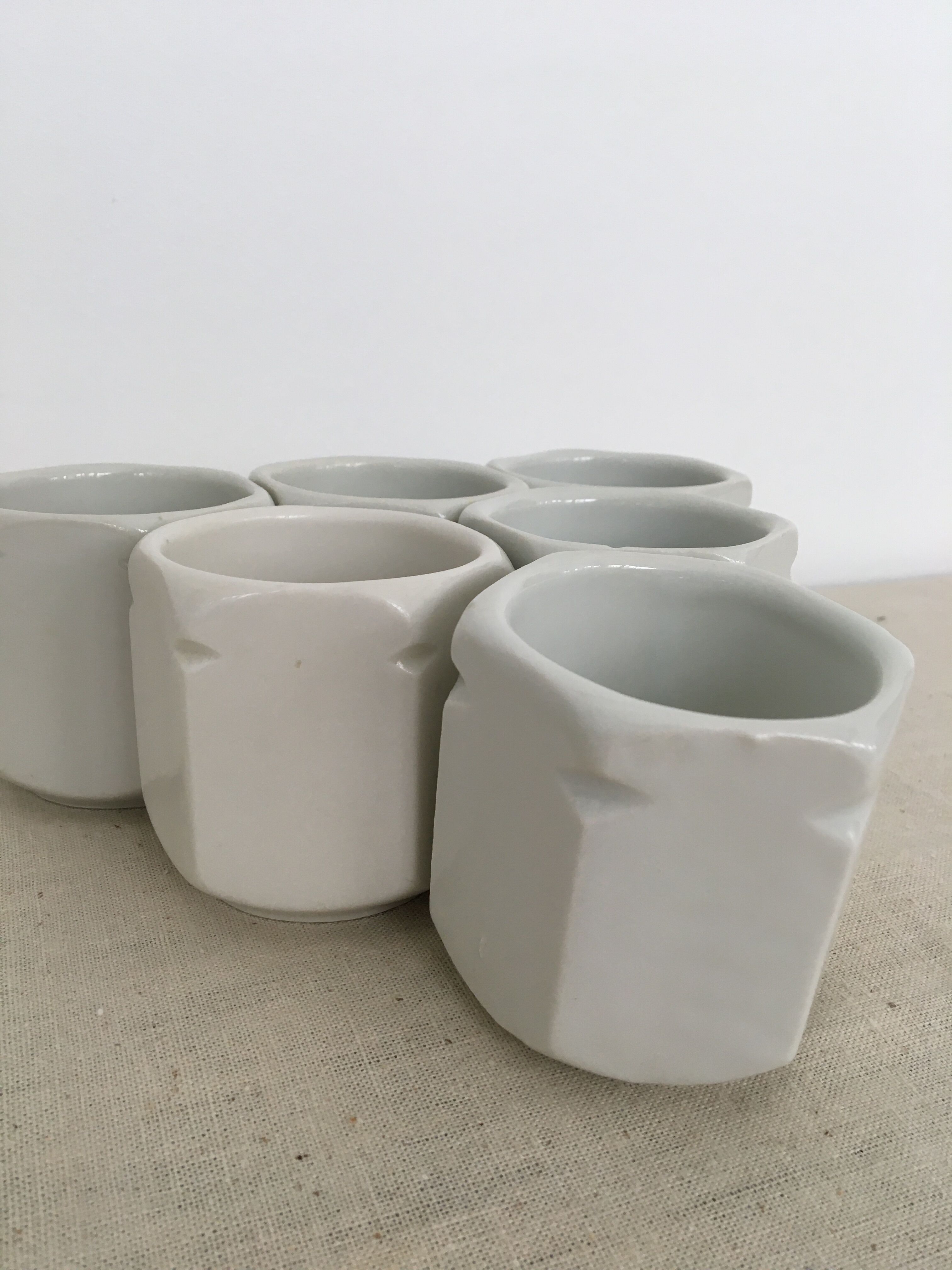 Set of 6 pots yogurt Yalacta porcelain