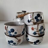 Japanese teapot and cups