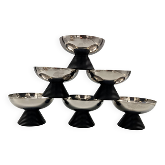 6 coupes à glaces en métal chromé et pieds en plastique noir, design 1970