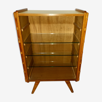 Bibus has 3 wooden and bamboo shelves from the 50s