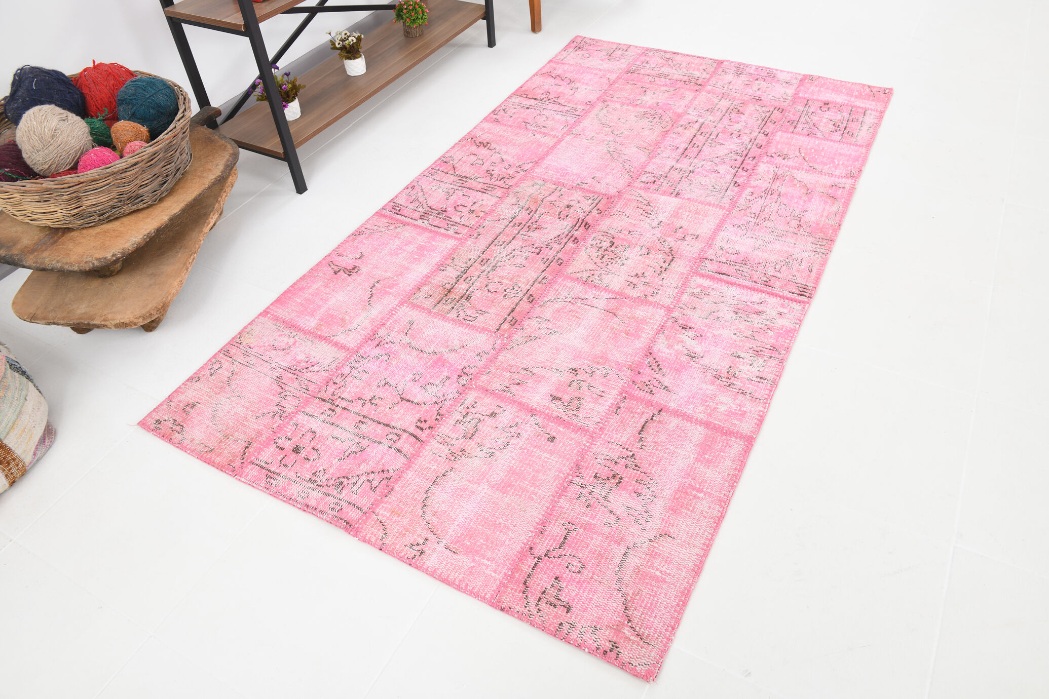 4x7 Soft Pink Vintage Patchwork Rug 225x123Cm