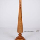 Pair of turned wooden floor lamps in Art Deco style, France, mid-20th century.