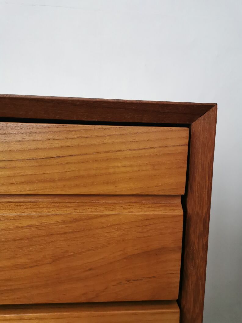 Italian drawer sideboard in solid wood 1960