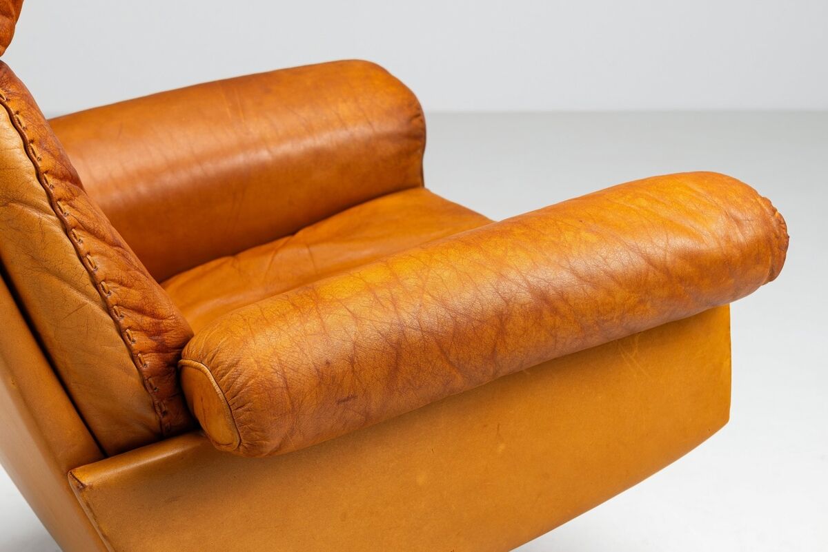 De Sede DS-31 high-back lounge chair in natural leather, Switzerland, 1970