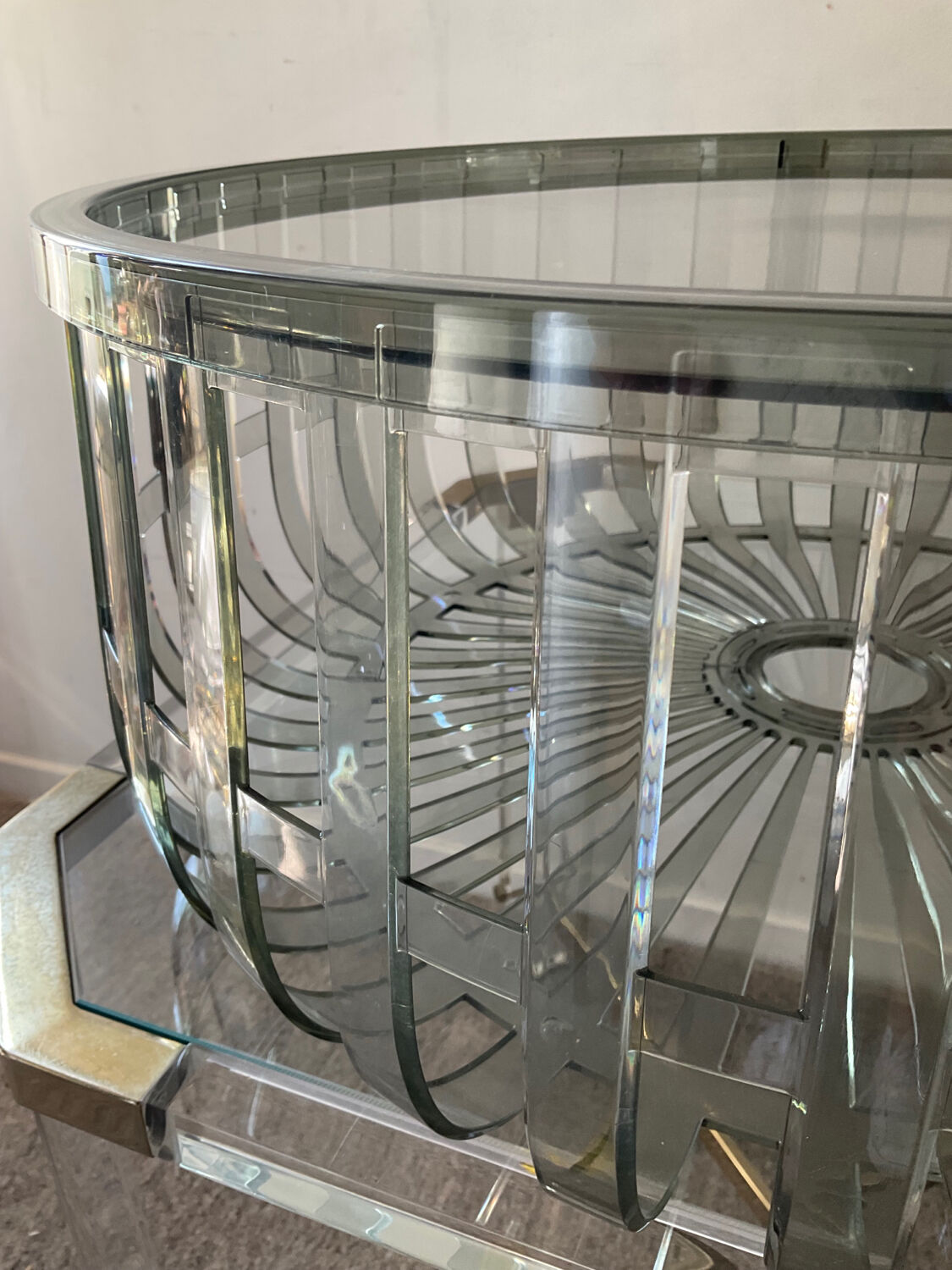 Kartell coffee table by Ronan and Erwan Bouroullec