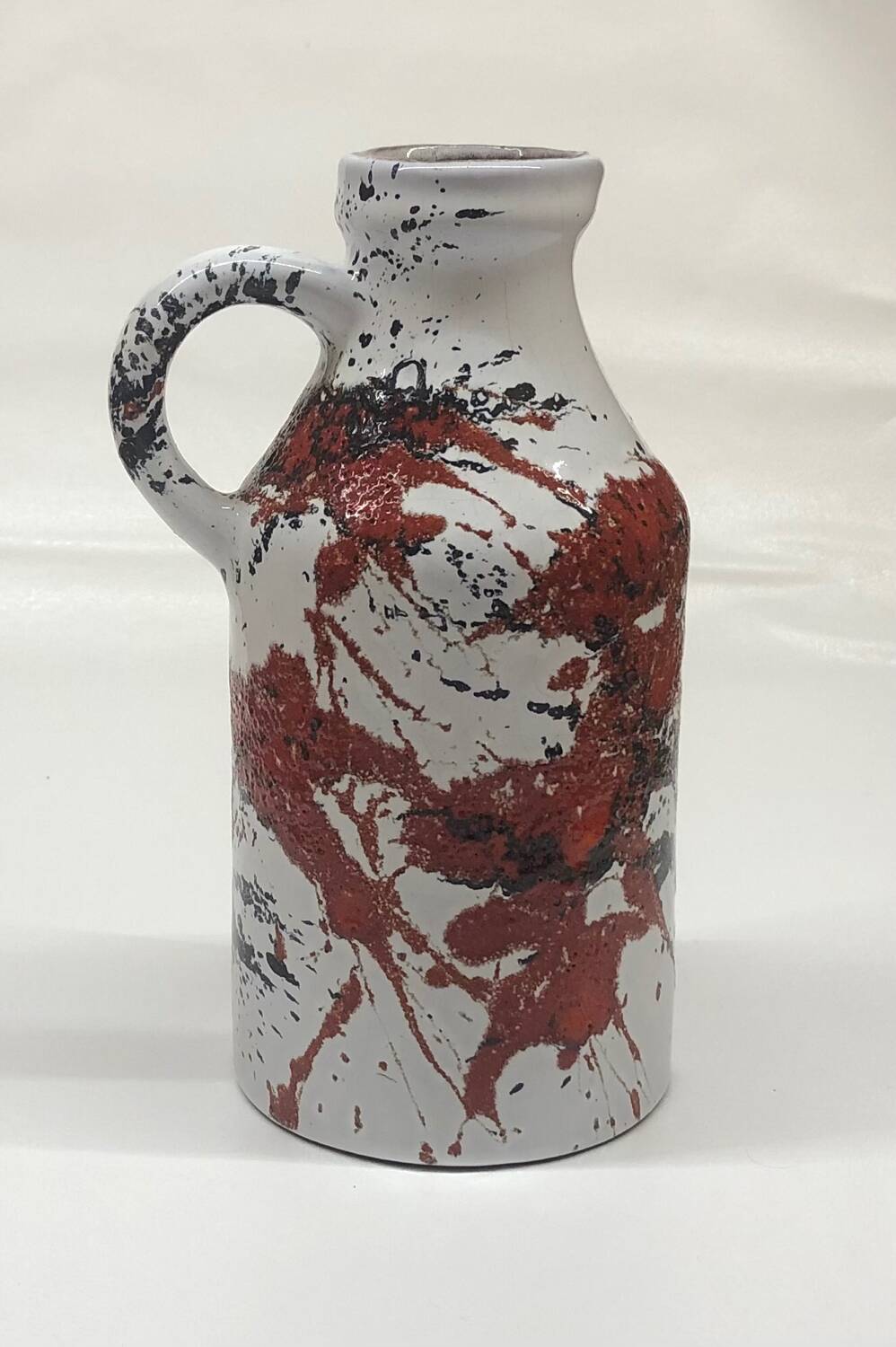 Vase pichet dripping West Germany