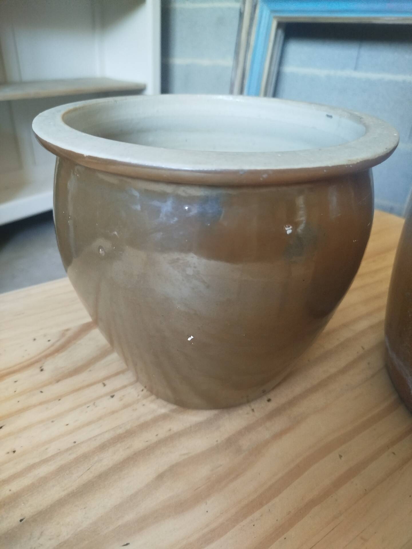 Table grease pot