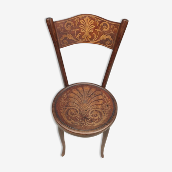 Chaise bistrot motif pyrogravé 1900 Art Nouveau