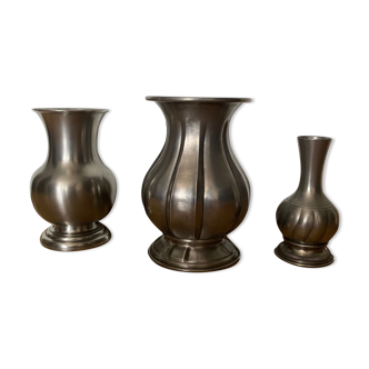 Tin vases