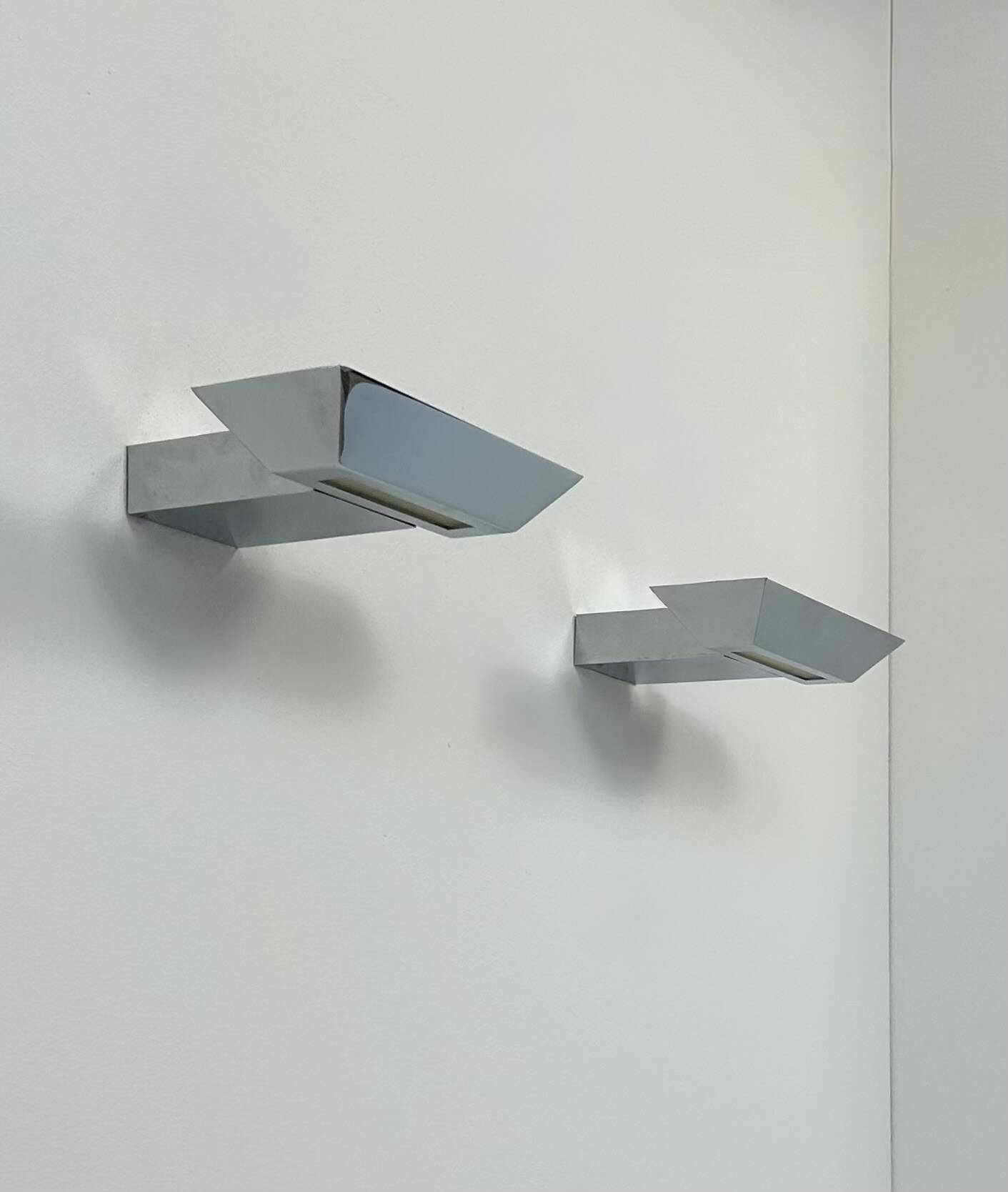 Pair of vintage wall lights, chrome and frosted glass, France, 1980.