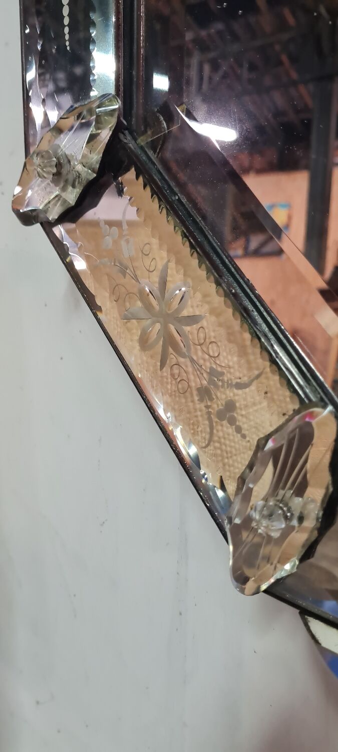 Bevelled Venetian mirror 54x97cm