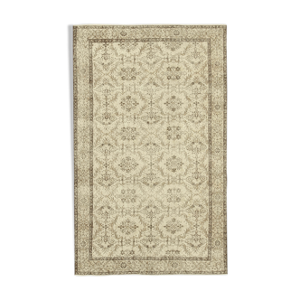 Hand-Knotted Unique Turkish Beige Carpet 170 cm x 278 cm - 38896