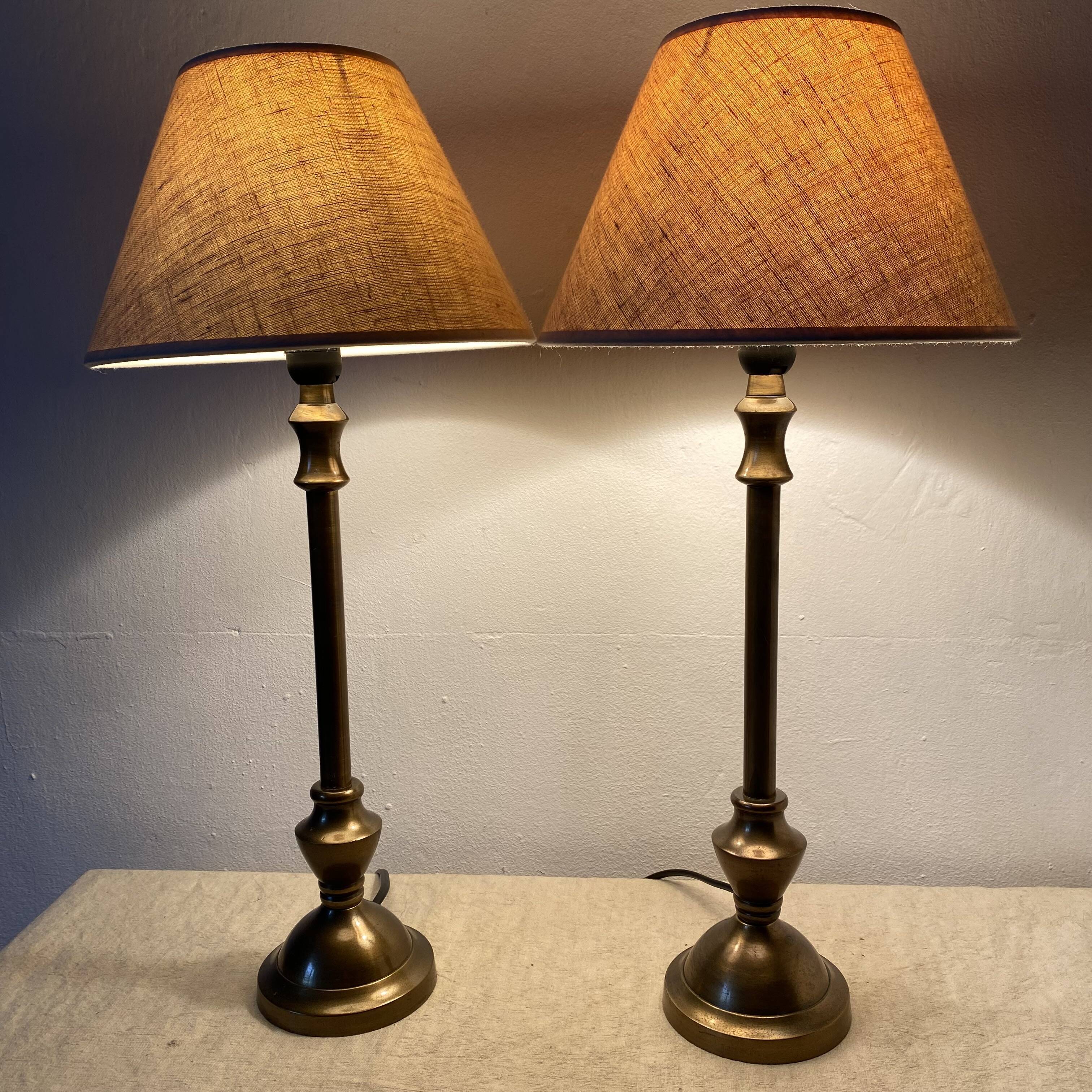 Paire de lampes style ancien