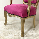 Fauteuil doré de style Louis XV