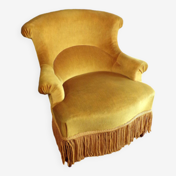 Green-yellow toad armchair