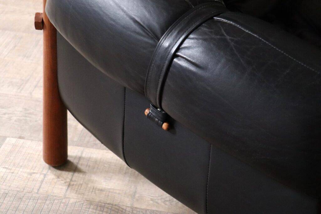 Percival Lafer MP-81 three seater sofa in black leather, Brazil 1970s
