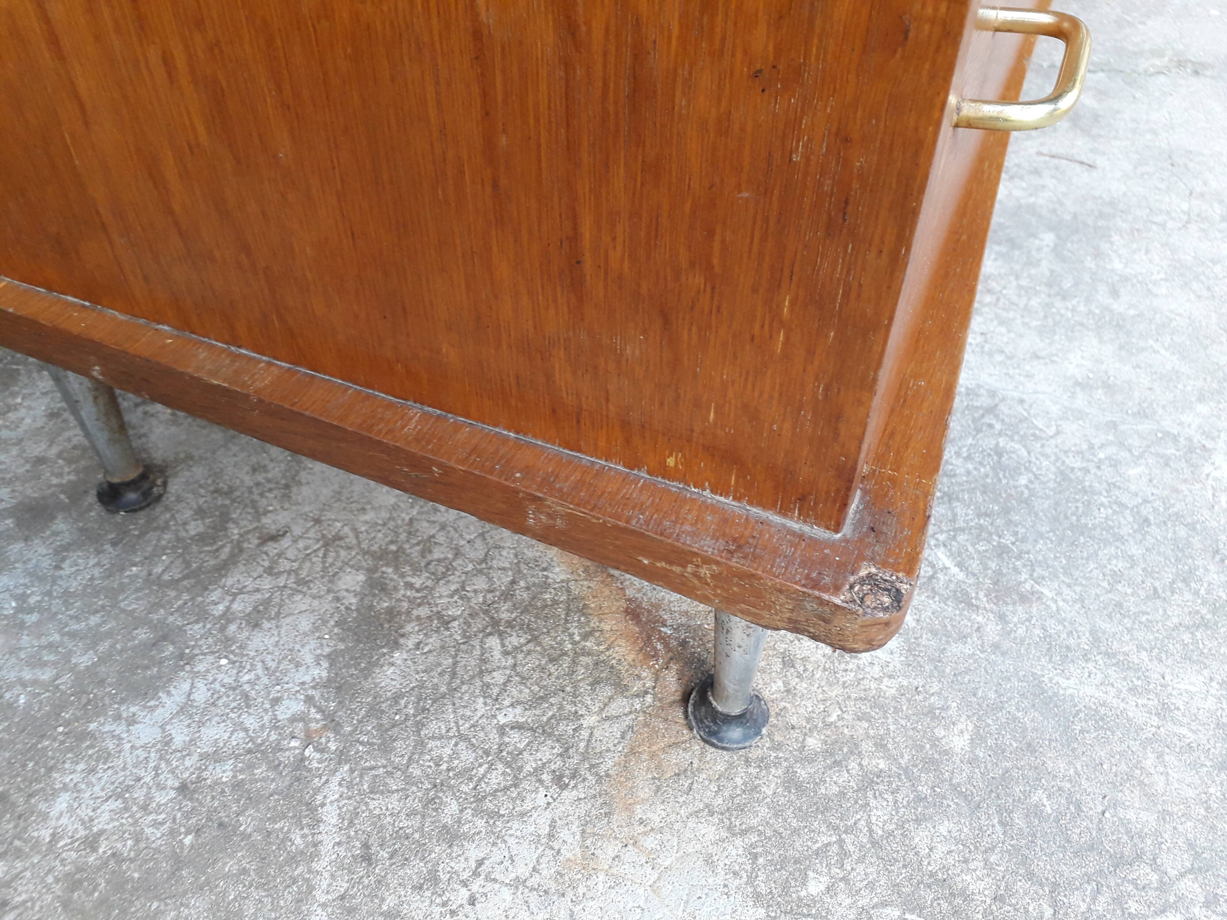 Commode vintage
