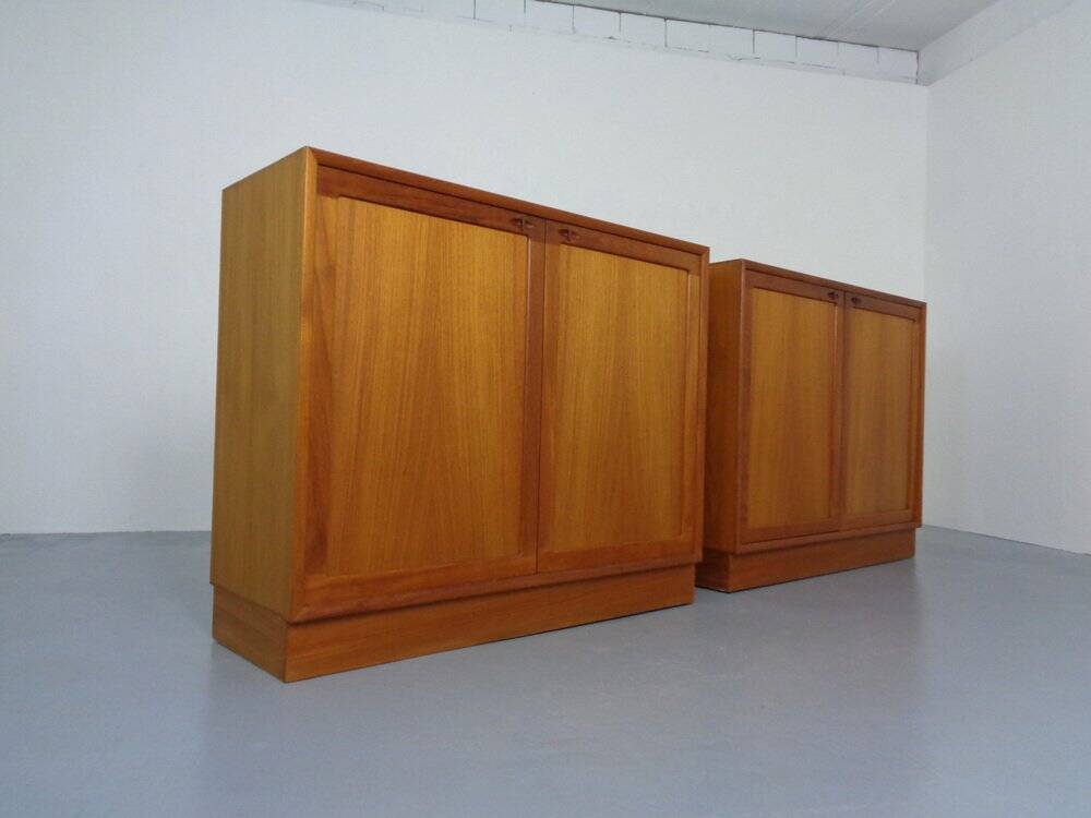 Large teak chest by H. W. Klein for Bramin, 1960s