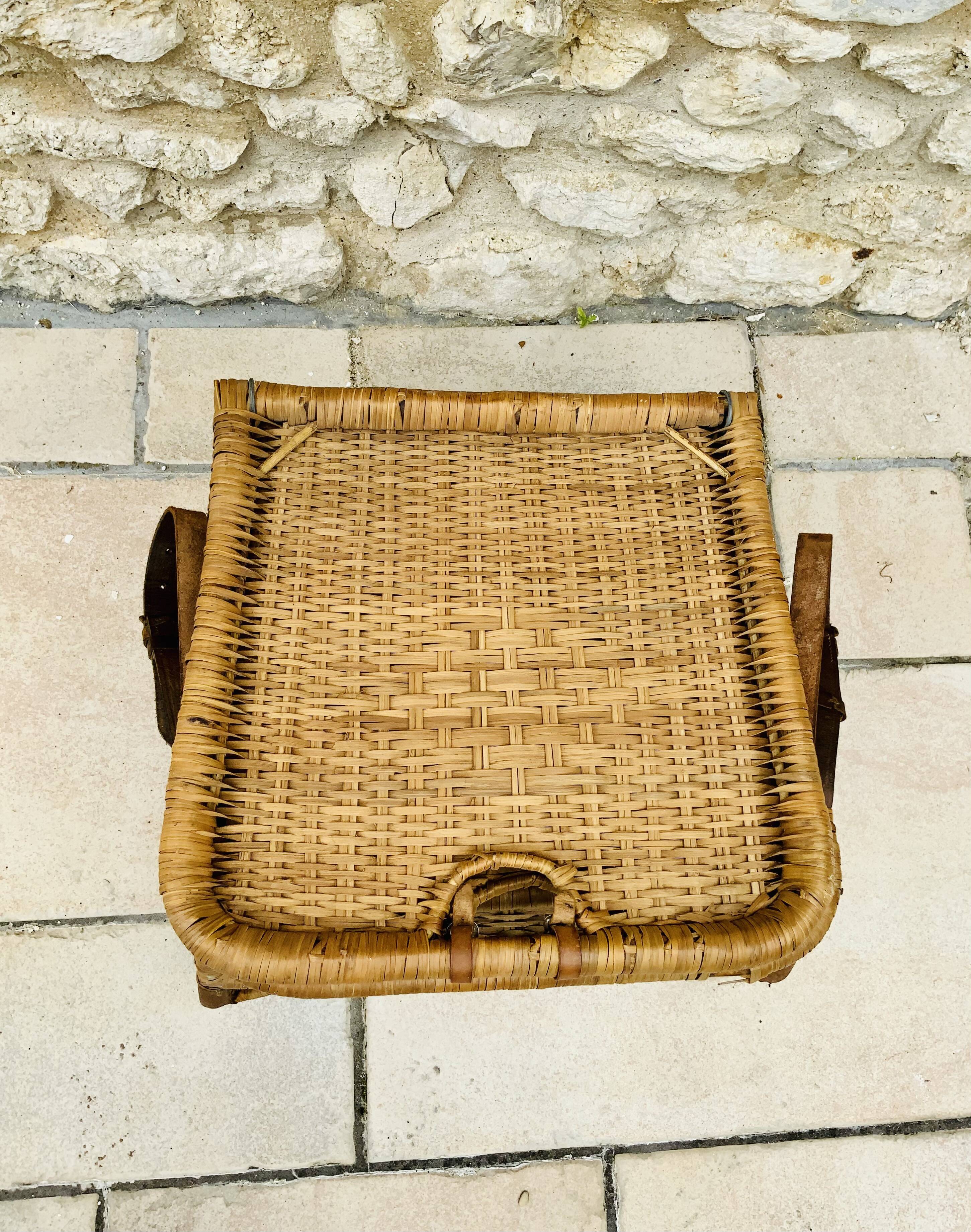 Foldable fishermen's seat