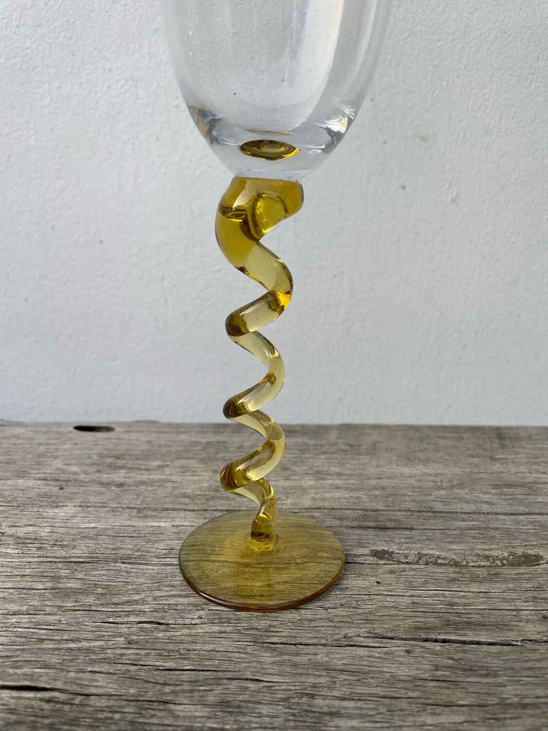 4 large, multicoloured, twisted champagne flutes