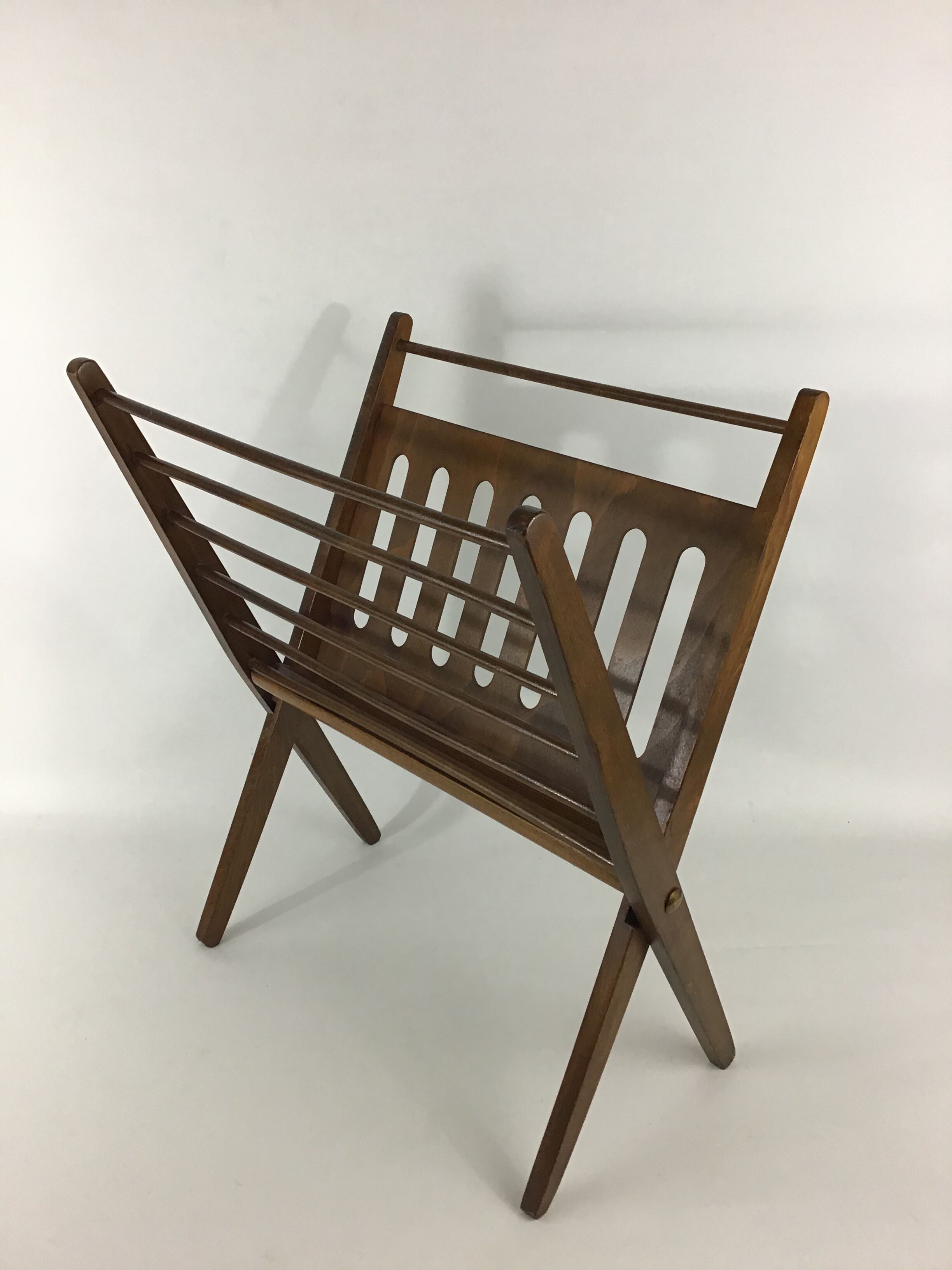 Braakman's magazine rack for Pastoe