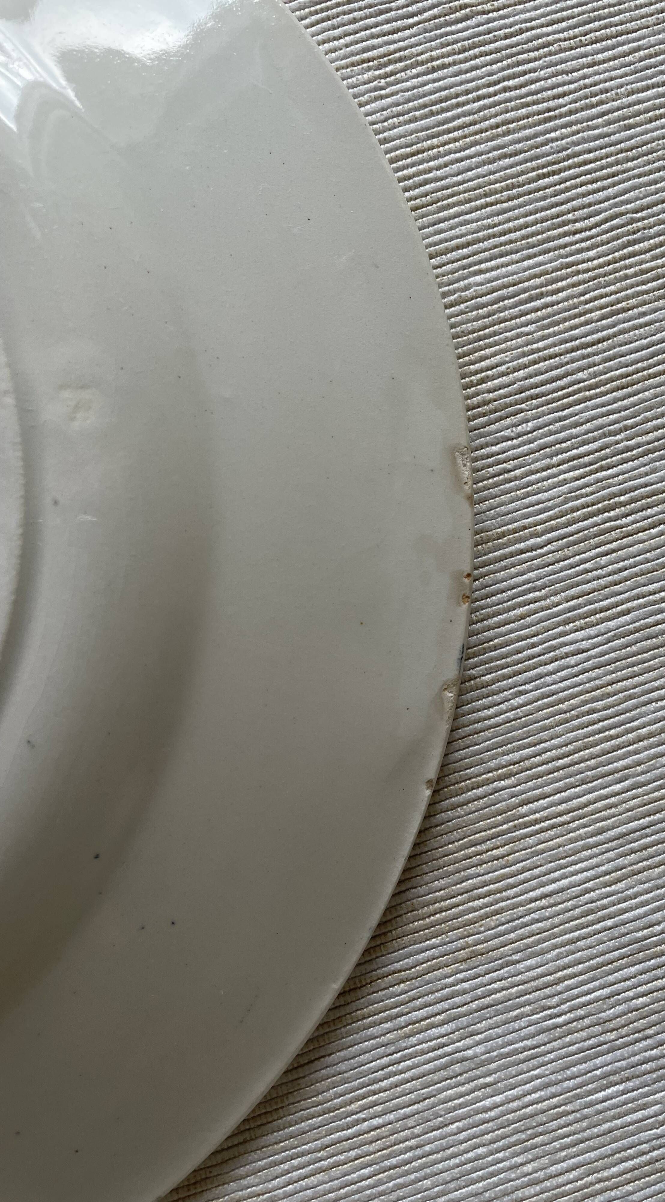 6 antique flat plates in Saint-Amand earthenware (Nord)