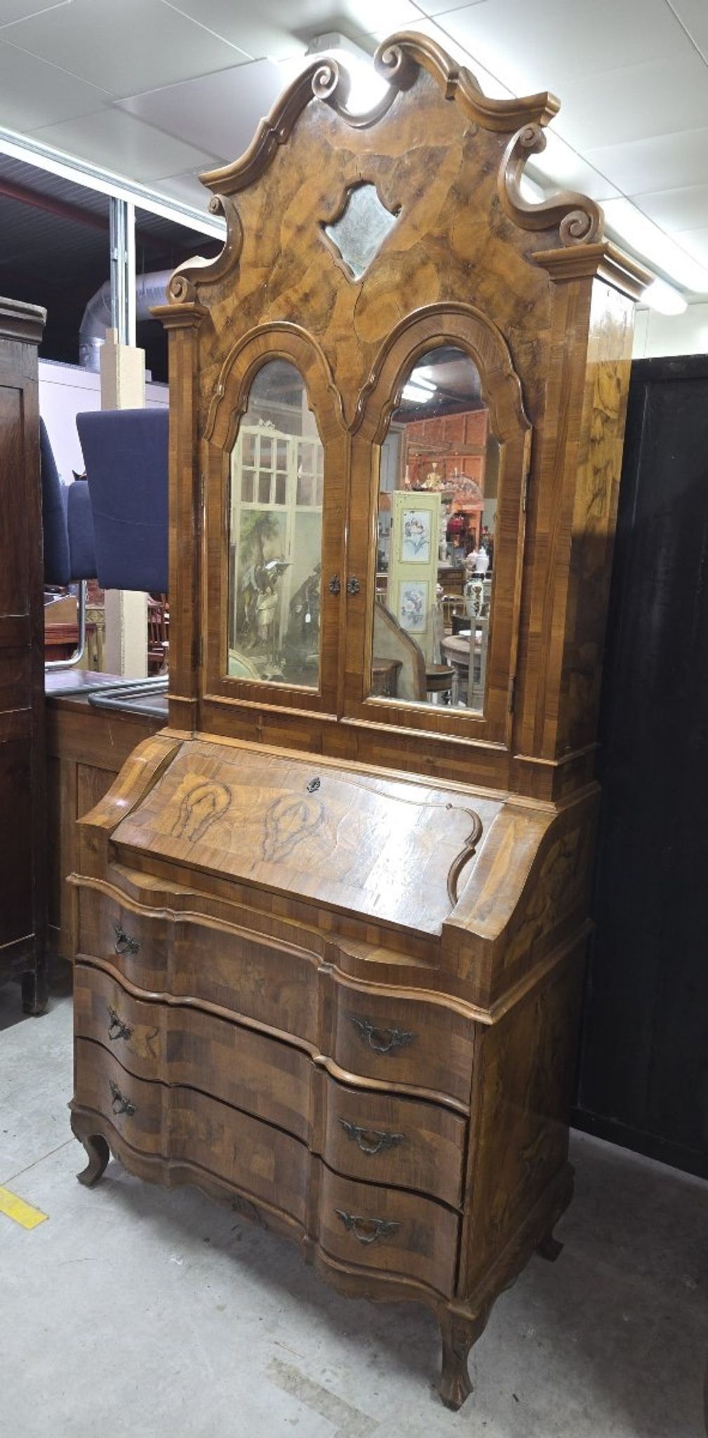 Venetian style Louis XV scriban secretary in marquetry walnut.
