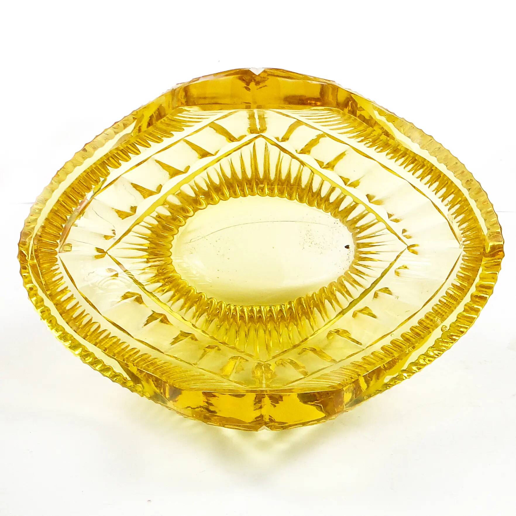 Art Deco jardiniere, lemon crystal, designed by R. Hlousek, Moser, Czechoslovakia, 1930s