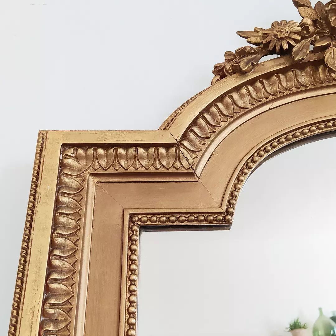 Napoleon III mirror decorated with birds