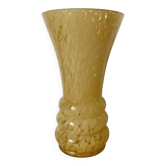 Vase en verre de Clichy vanille