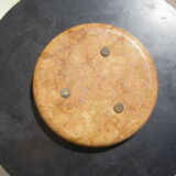 Marble centerpiece, picks up change