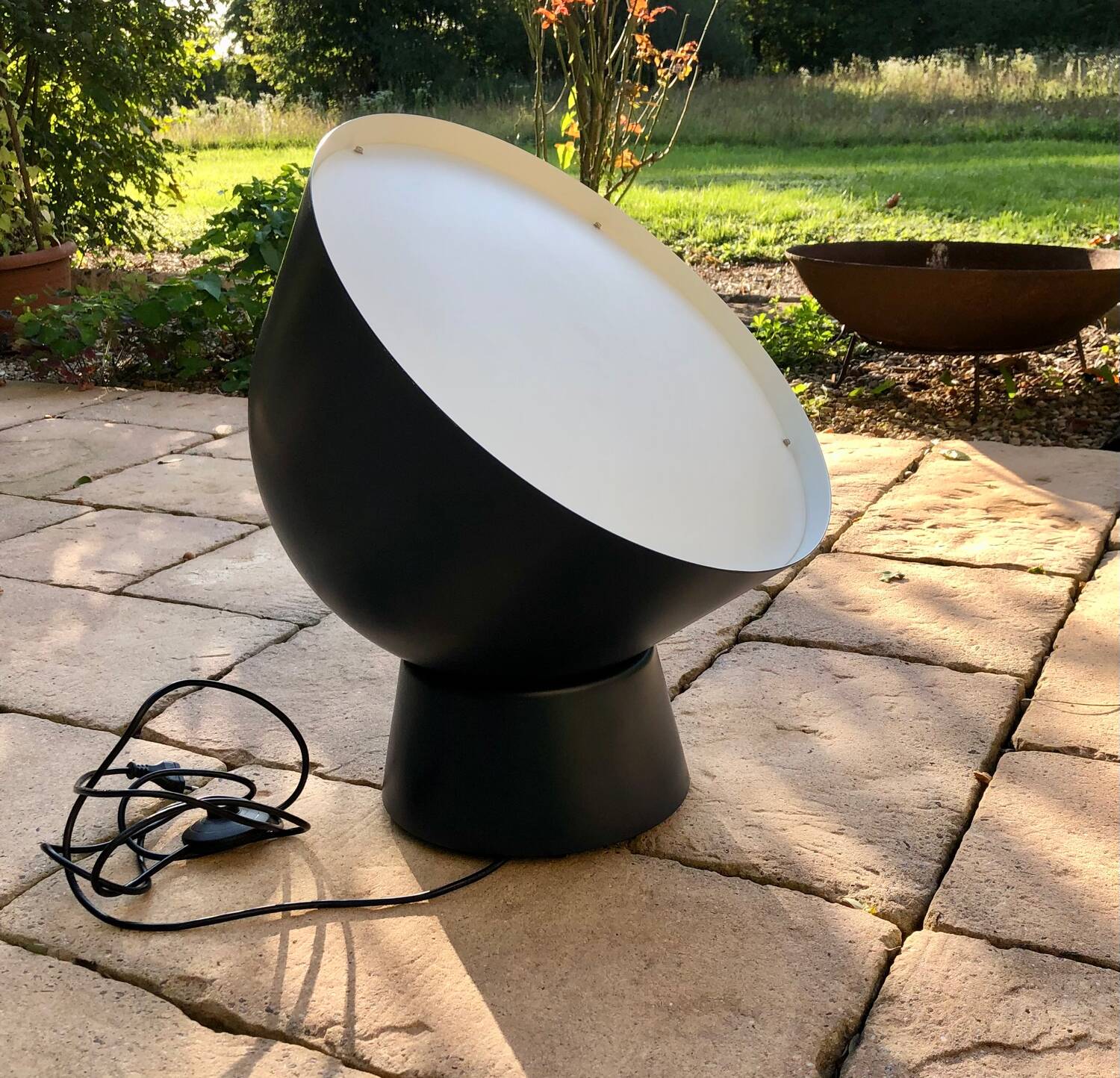 Lampe Ola Wihlborg XL bleu nuit