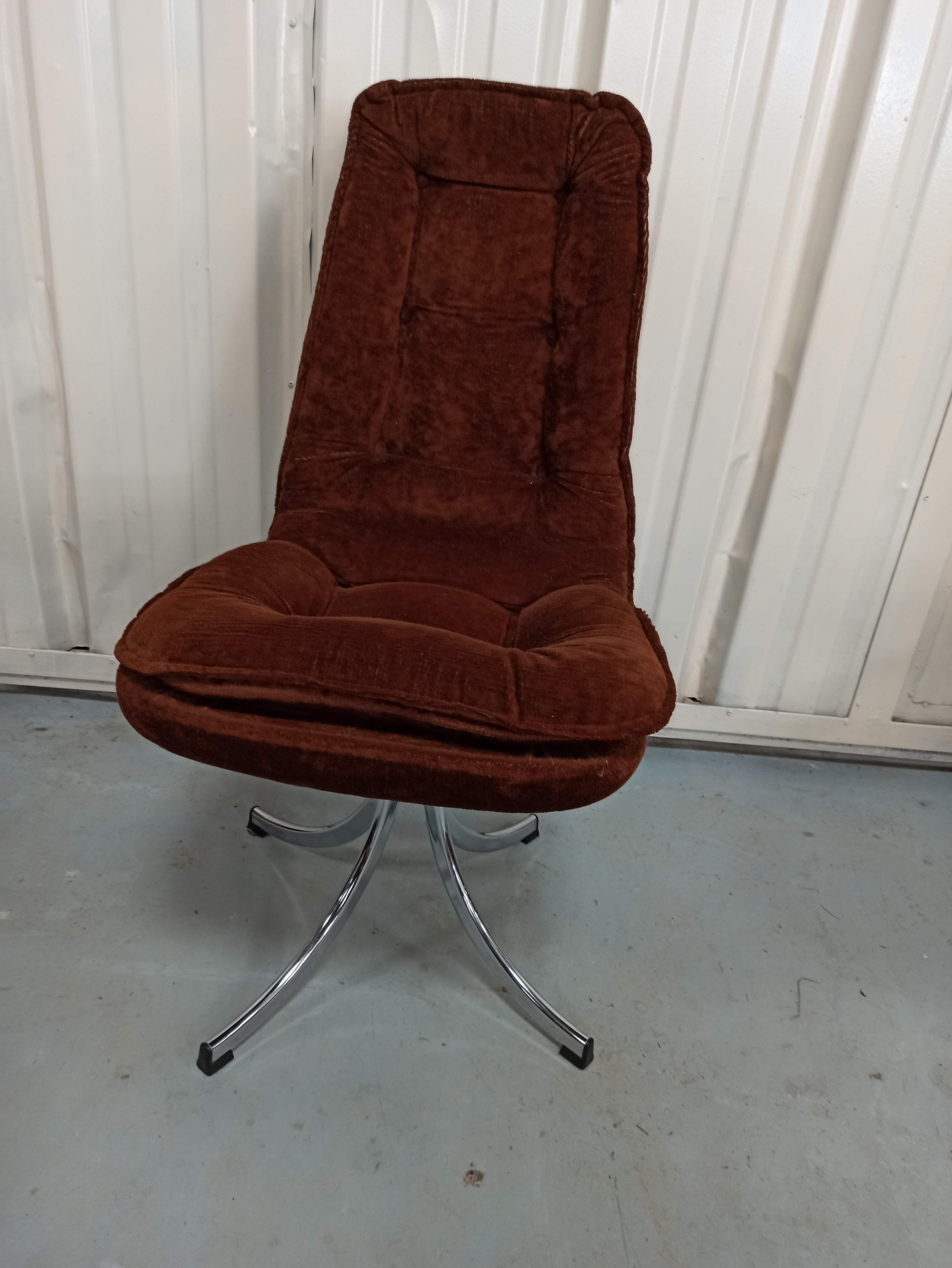 Set of 6 chrome velvet bucket chairs from the 70s