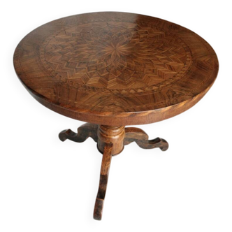 Table basse marquetée, Italie, avant 1890