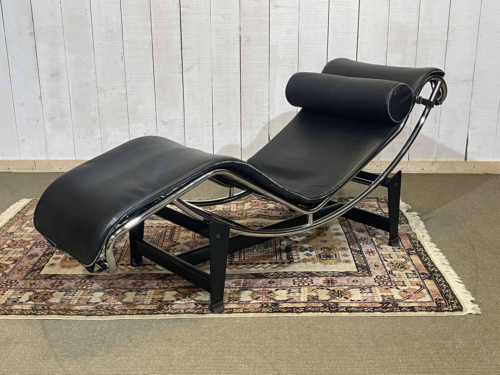 Chaise longue in the style of the LC4 by Le Corbusier - modern work