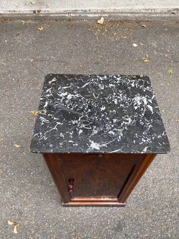 Table de chevet Louis Philippe acajou du 19ème marbre gris