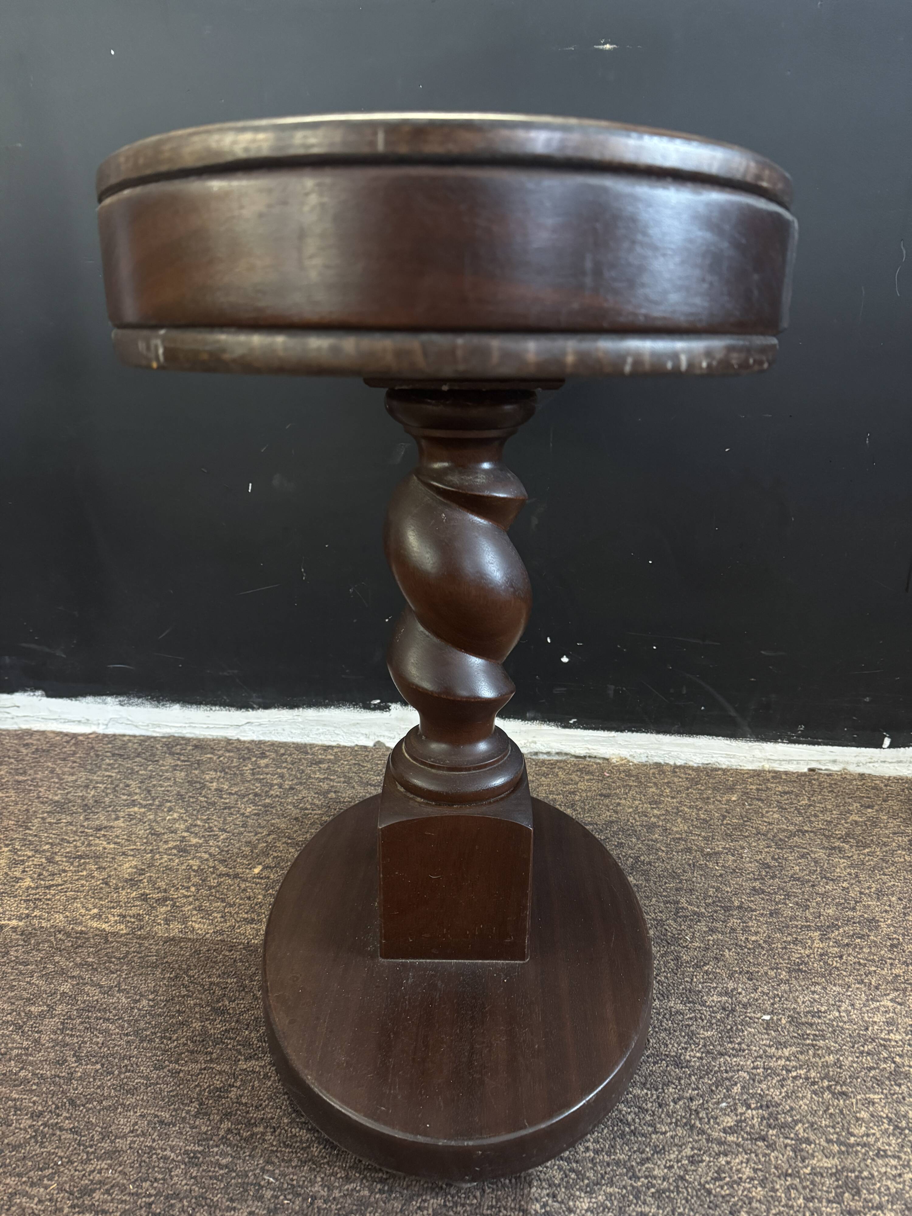 Art Deco gueridon in rosewood