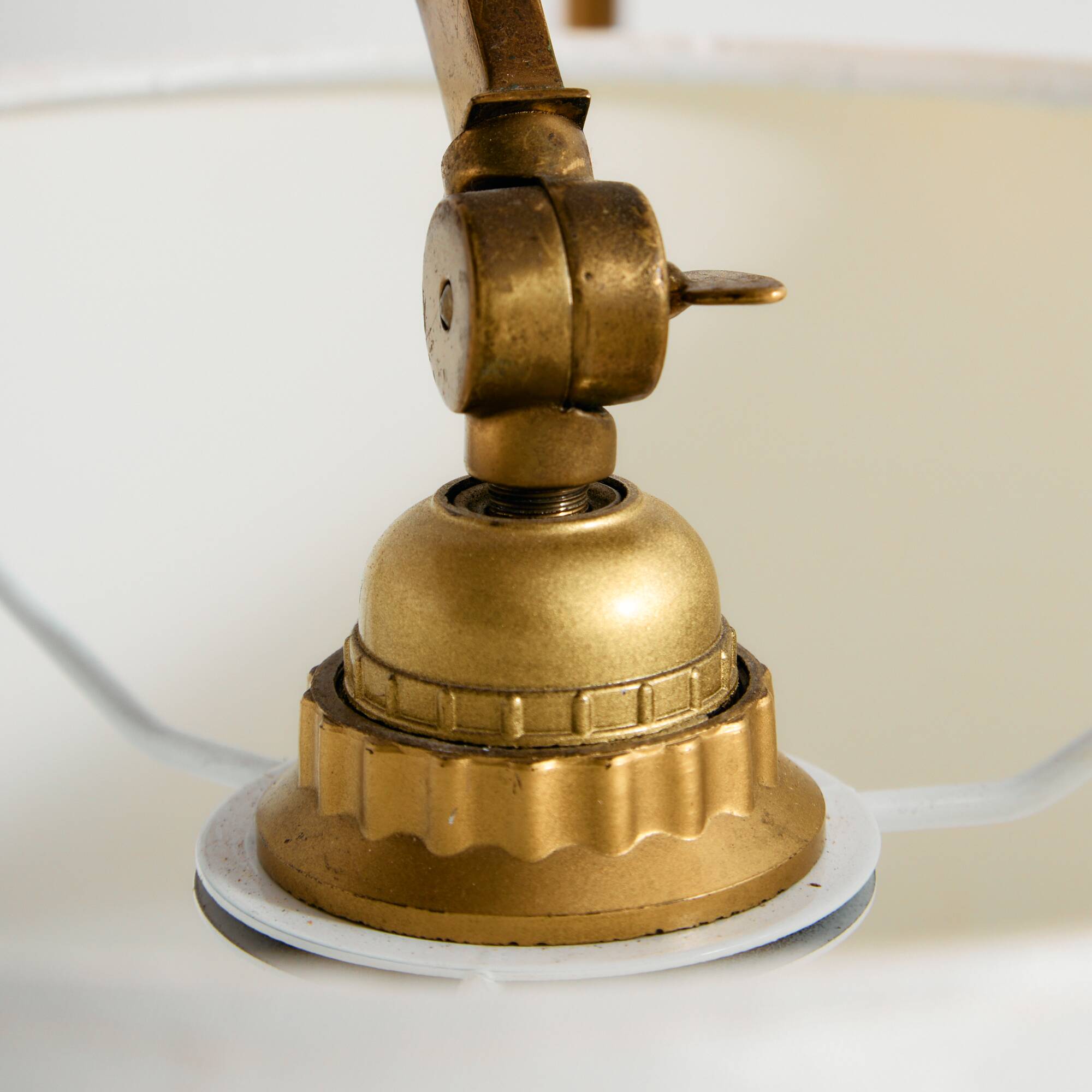 MK11341 Lampadaire en laiton