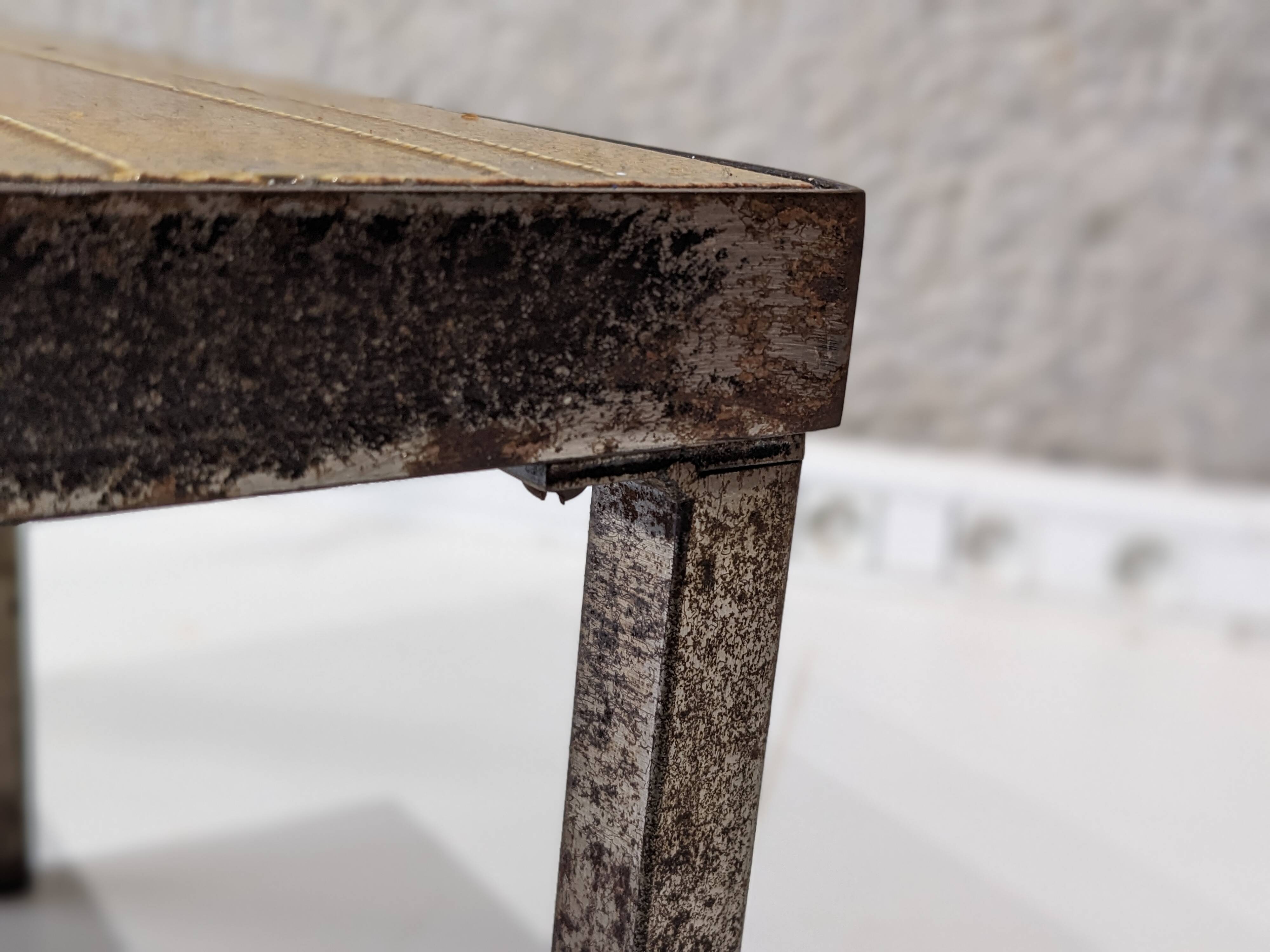 Ceramic coffee table "Sun" by Roger Capron