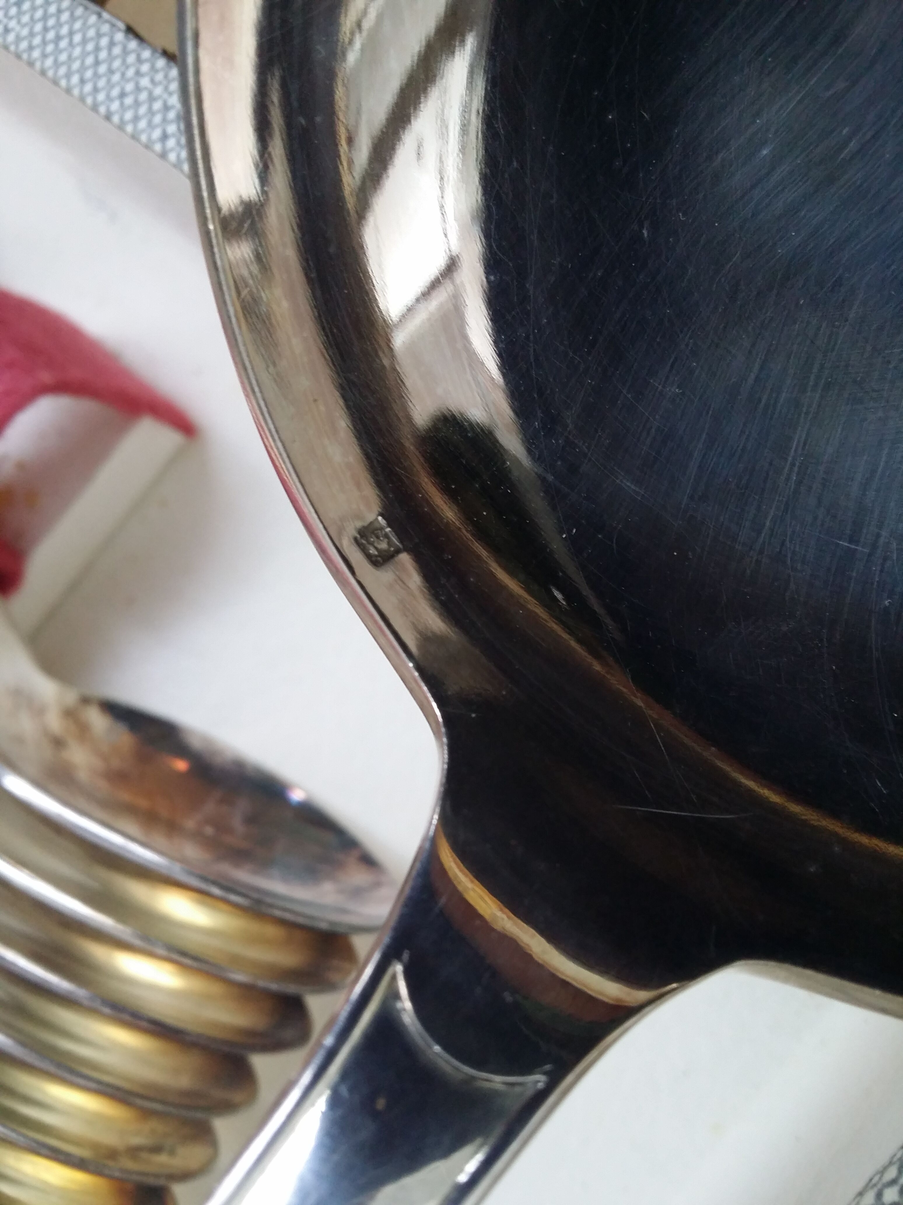 Silver or silver metal housewife