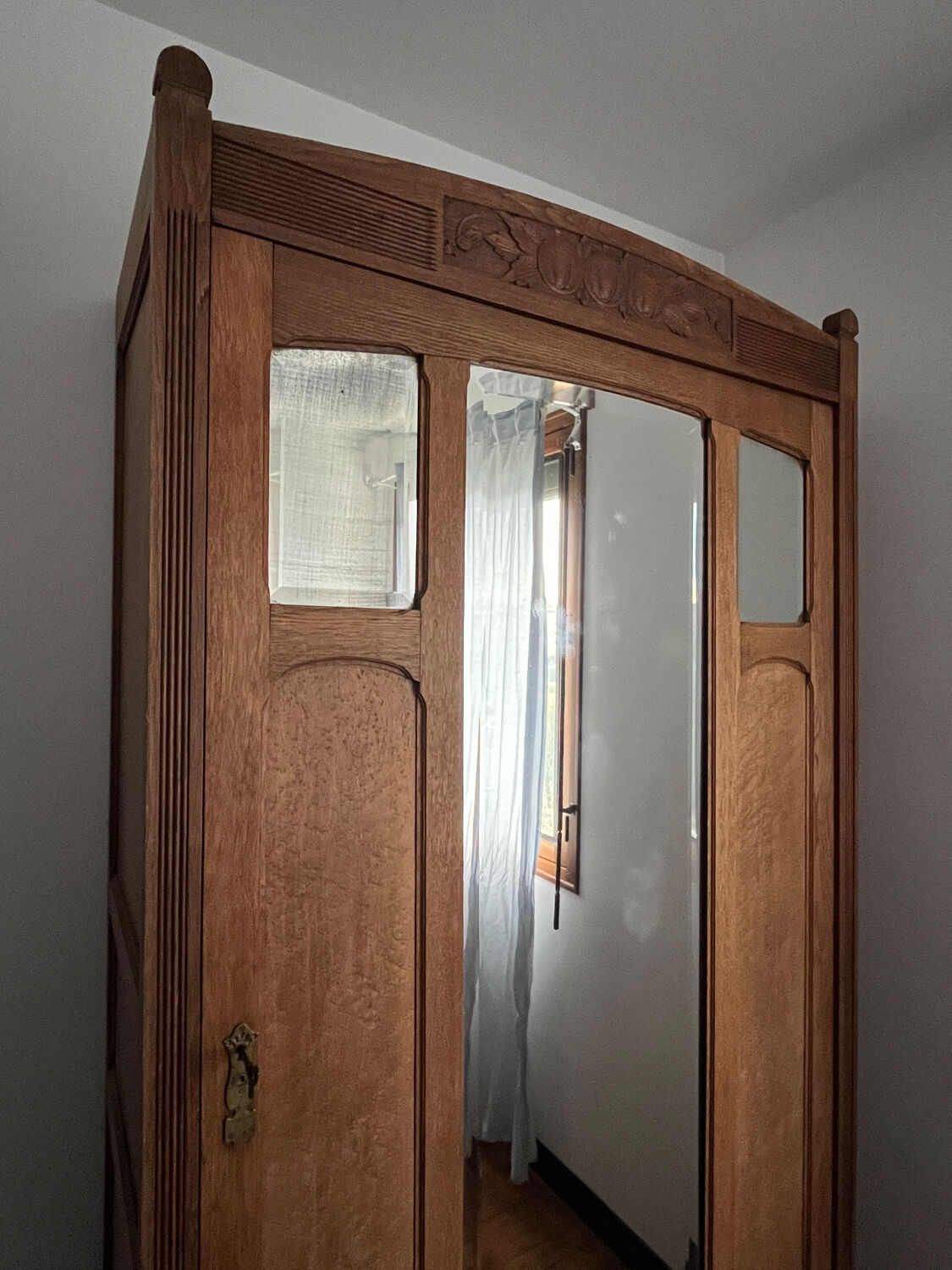 Armoire Ancienne Porte Miroitée