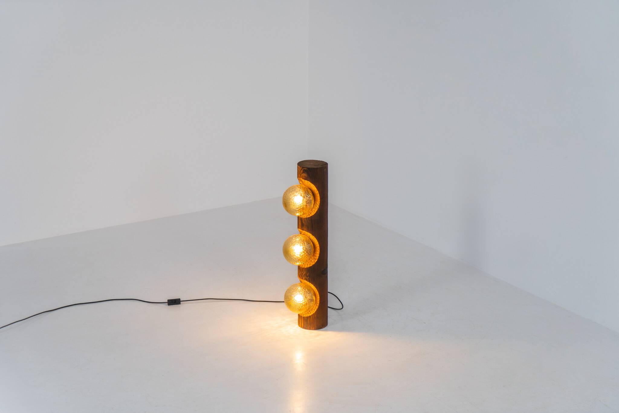 Sculptural solar lamp by Temde Leuchten