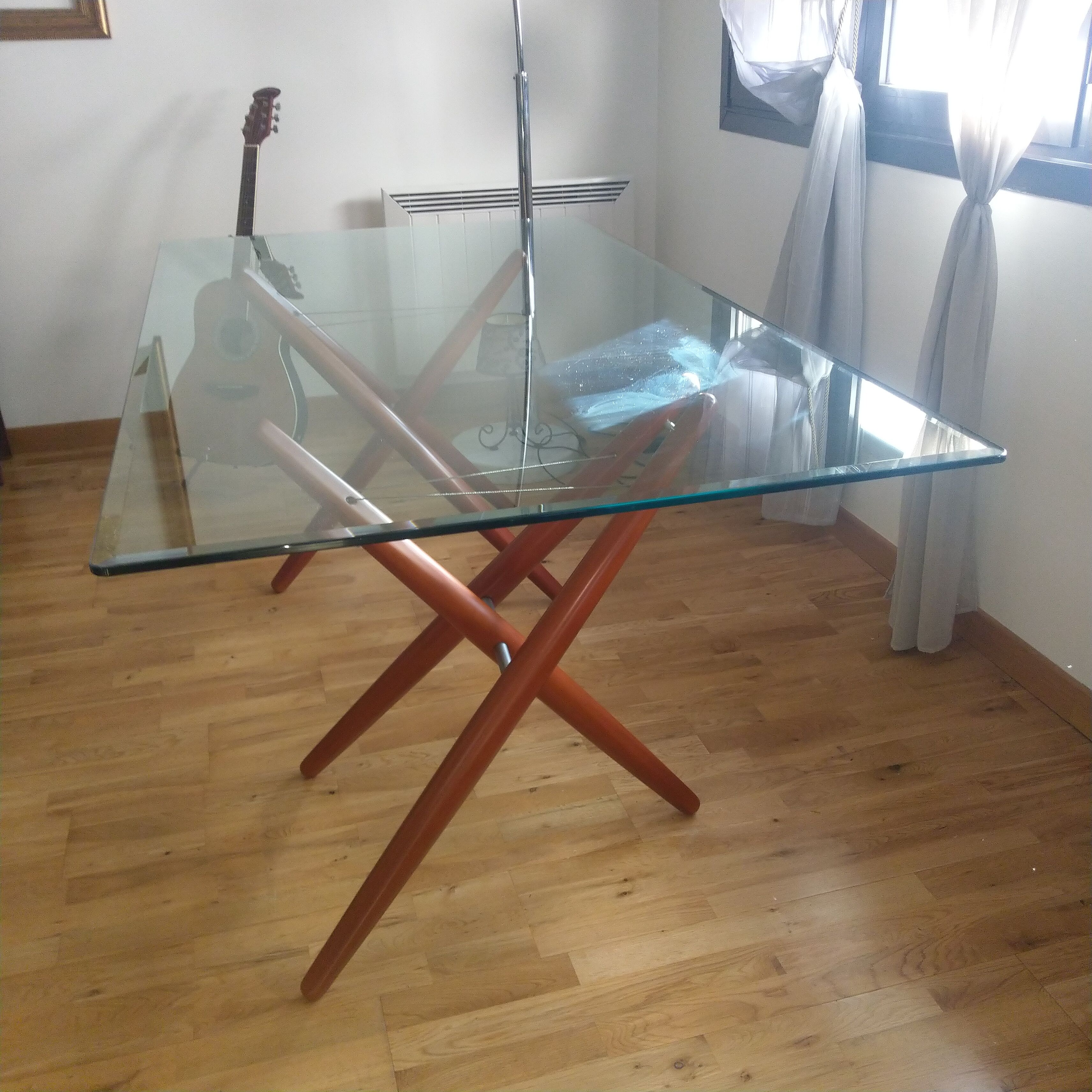 Roset Line Glass Table
