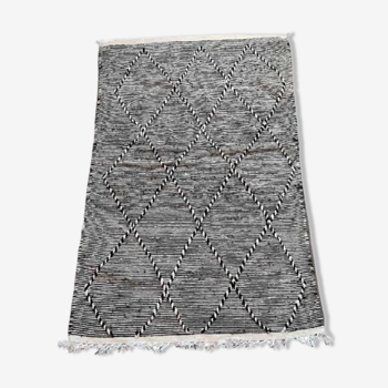 Black zanafi carpet 100x160 cm